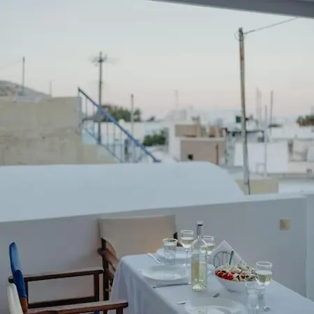 Argyro' S Io, House With Panoramic View In Kasteli Hébergement de vacances Emporio (Santorini)