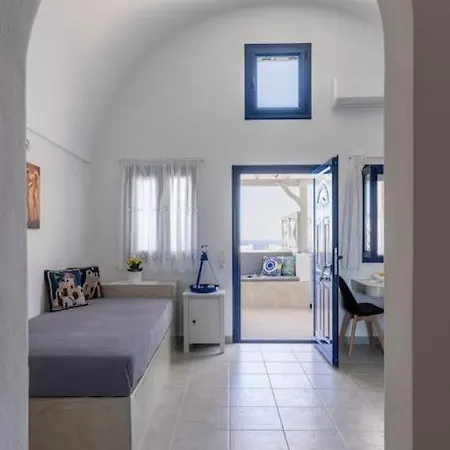 Σπίτι διακοπών Argyro' S Io, House With Panoramic View In Kasteli Εμπορειό
