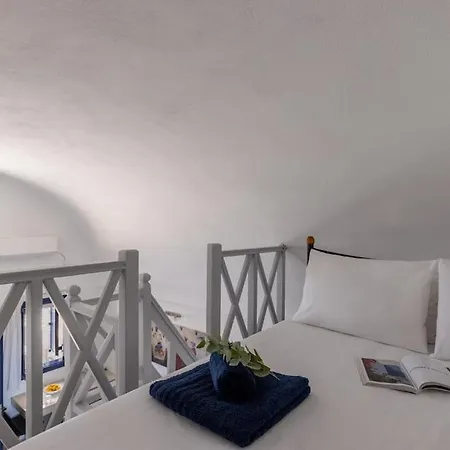 Argyro' S Io, House With Panoramic View In Kasteli